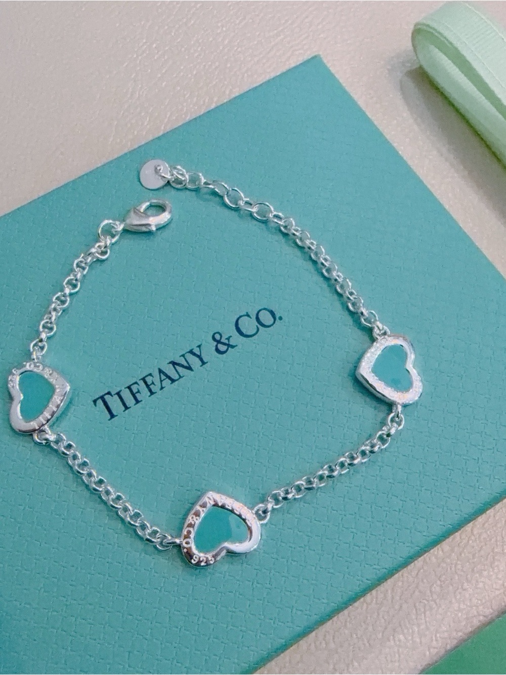 Tiffany & Co. Silver Heart Station Bracelet in Tiffany Blue